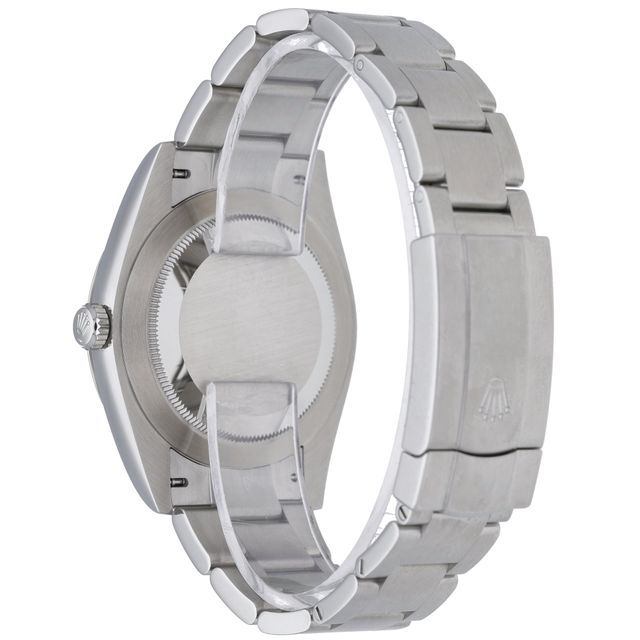 Rolex Oyster Perpetual 124300 Image 3